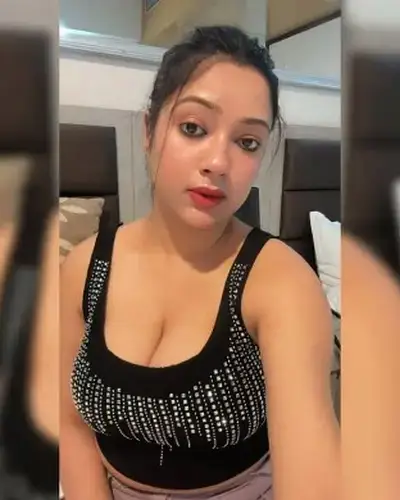 Call Girls Service Tardeo