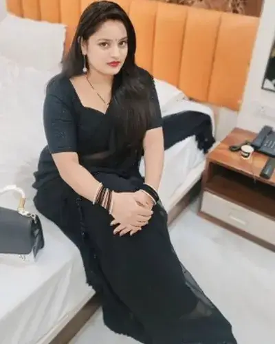 Escort Service Tardeo
